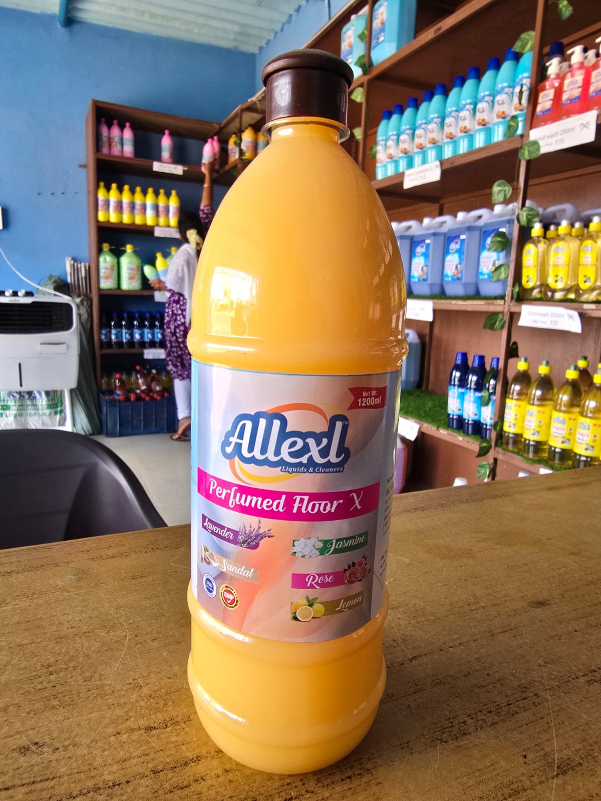 Perfumed Floor Cleaner